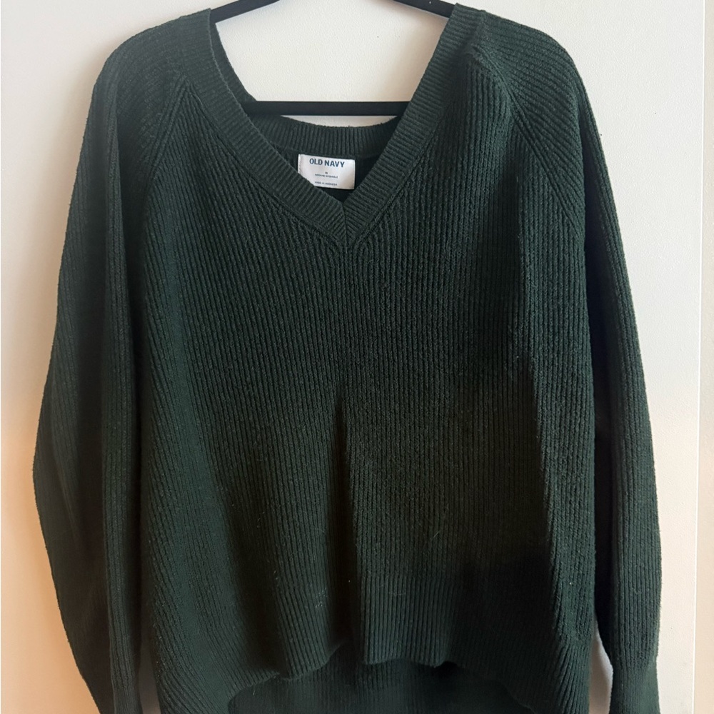 Old Navy Green V-Neck Sweater